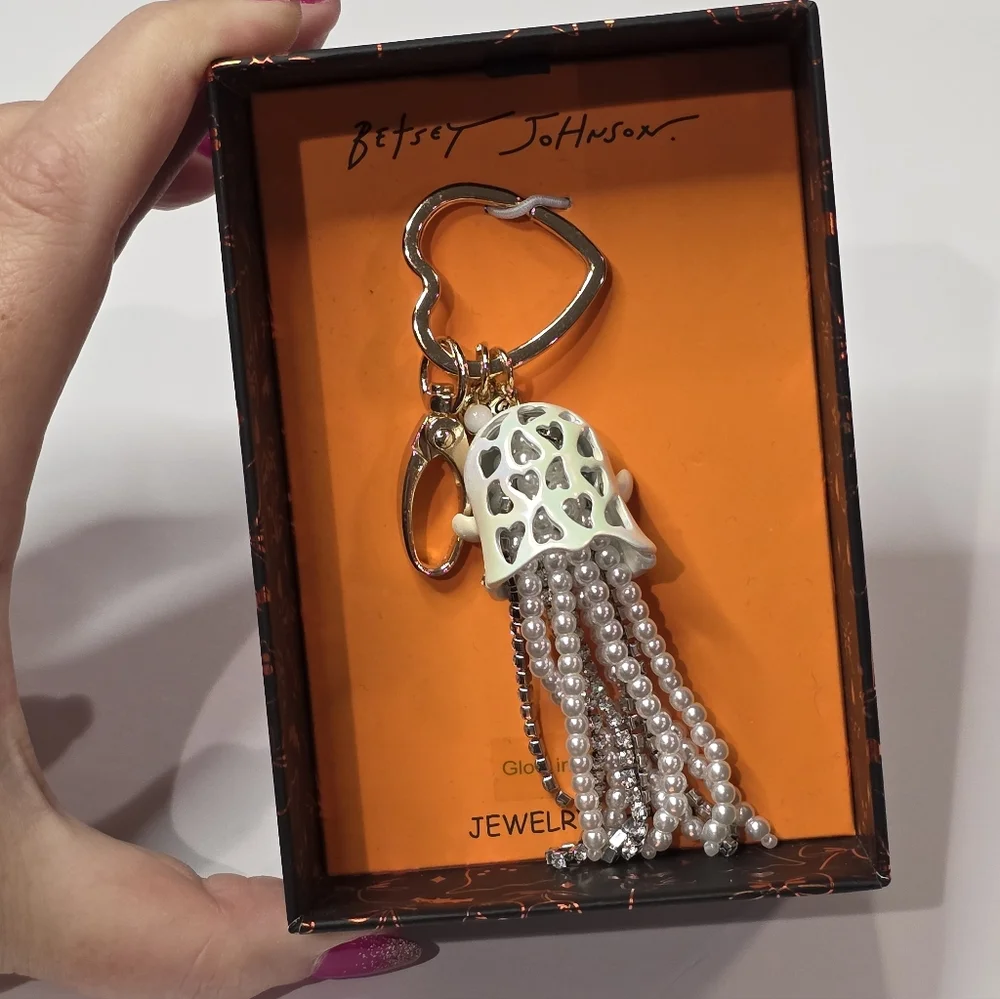 Betsey Johnson‎ Ghost Charm Keychain Jeweled Halloween Bag Purse Accessory